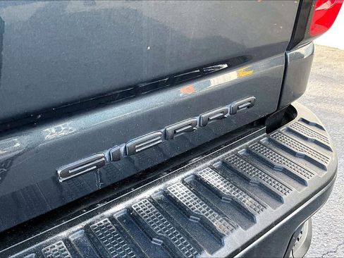 Used 2020 GMC Sierra 2500 Denali w/ Denali Ultimate Package image 23