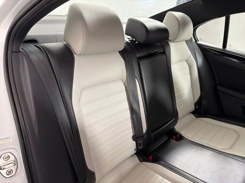 Used 2015 Volkswagen Jetta Sport image 22