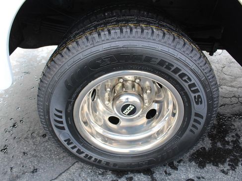 Used 2021 GMC Sierra 3500 4x4 3500 SERVICE BODY GAS ENG w/ Convenience Package image 31