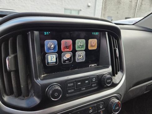 Used 2015 Chevrolet Colorado LT w/ LT Convenience Package image 10