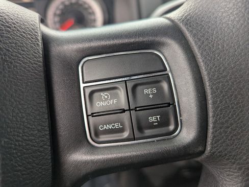 Used 2018 RAM 2500 Tradesman w/ Chrome Appearance Group image 21