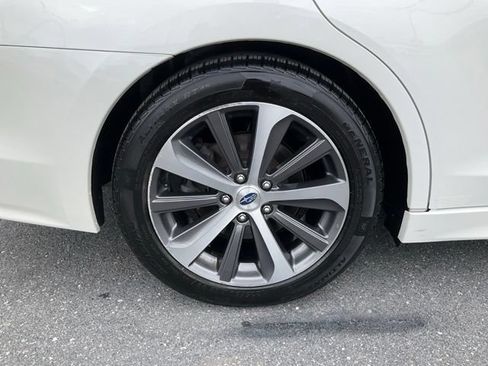 Used 2017 Subaru Legacy 3.6R Limited AWD/4WD image 19