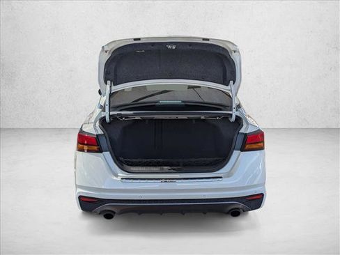 Used 2022 Nissan Altima 2.0 SR image 7