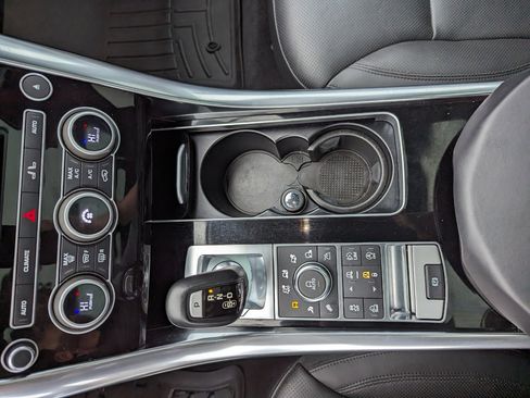 Used 2017 Land Rover Range Rover Sport Supercharged image 21