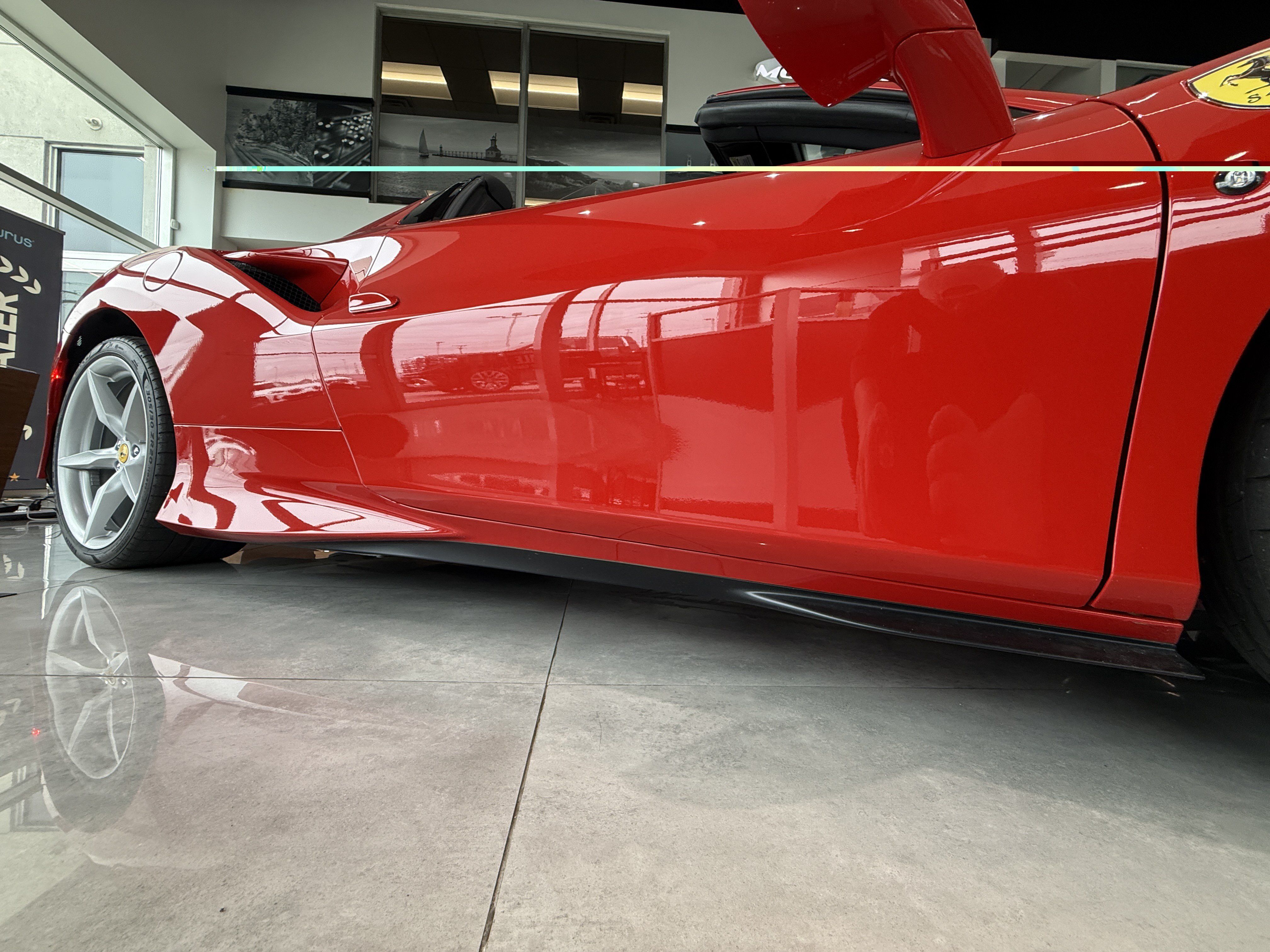 Used 2021 Ferrari F8 Tributo RWD image 43