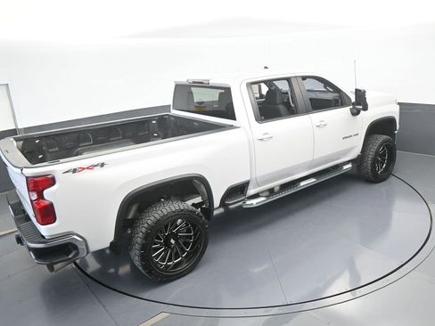 Used 2024 Chevrolet Silverado 2500 LT image 55