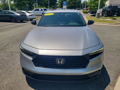 Used 2023 Honda Accord Sport image 8