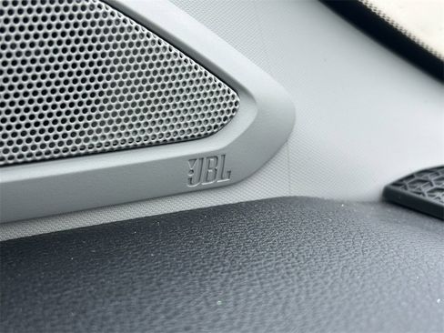 Used 2023 Toyota Tundra Limited image 29