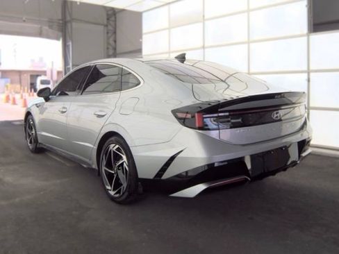 Used 2026 Hyundai Sonata SEL FWD image 4