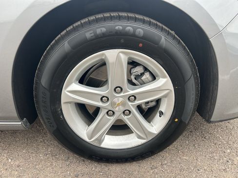Certified 2024 Chevrolet Malibu LT FWD image 9