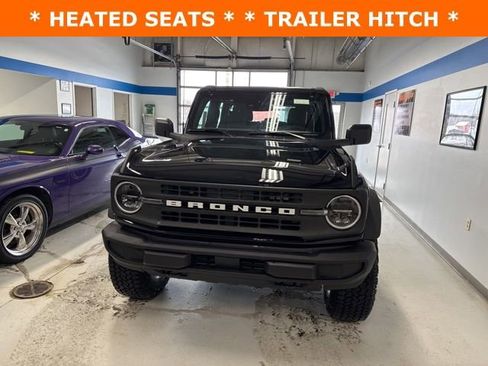 New 2025 Ford Bronco 4-Door w/ Sasquatch Package image 2