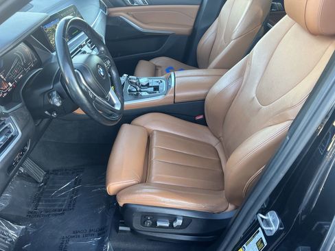 Used 2022 BMW X5 sDrive40i w/ Executive Package image 21