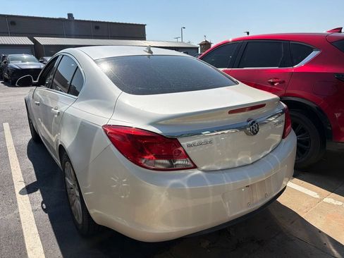 Used 2012 Buick Regal Leather FWD image 4
