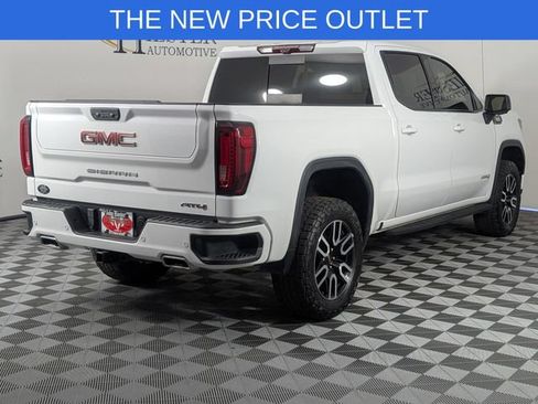 Used 2023 GMC Sierra 1500 AT4 w/ AT4 Premium Package AWD/4WD image 8