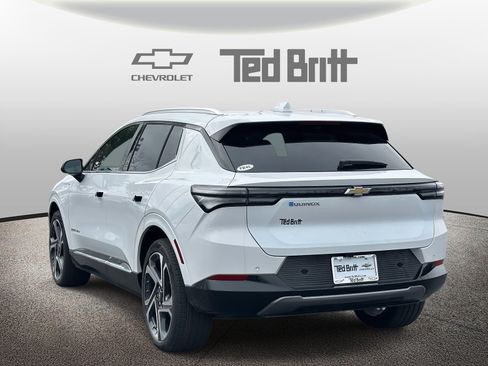 New 2026 Chevrolet Equinox EV LT image 6