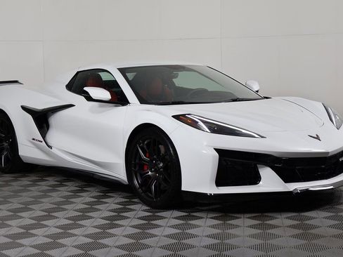 Used 2023 Chevrolet Corvette Z06 w/ Battery Protection Package image 3