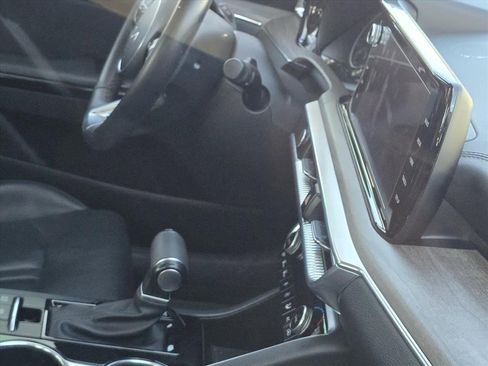 Used 2023 Kia K5 EX image 9