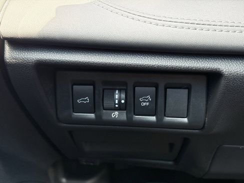 Used 2025 Subaru Outback Limited w/ Popular Package #2 image 17
