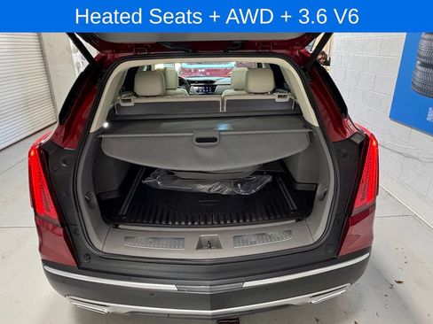 Used 2020 Cadillac XT5 Premium Luxury AWD/4WD image 16