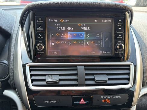 Used 2018 Mitsubishi Eclipse Cross ES AWD/4WD image 18