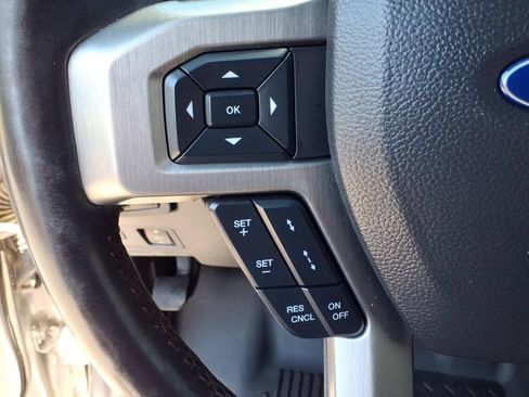 Used 2022 Ford F250 Platinum AWD/4WD image 21