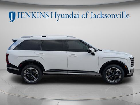 New 2026 Hyundai Palisade Limited FWD image 2