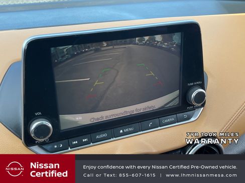 Used 2021 Nissan Sentra SV w/ SV Premium Package FWD image 27