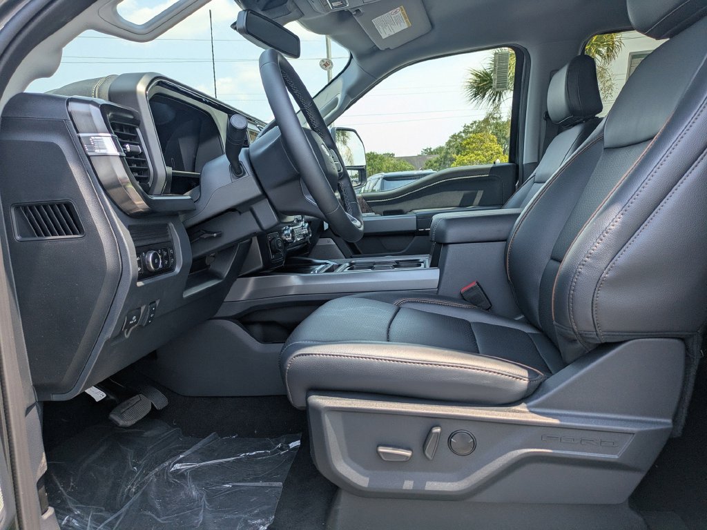New 2026 Ford F350 Lariat w/ Lariat Premium Package AWD/4WD image 21