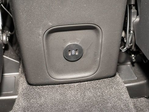 Used 2025 Ford Escape ST-Line image 8