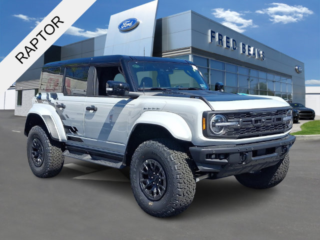 New 2026 Ford Bronco Raptor AWD/4WD image 1