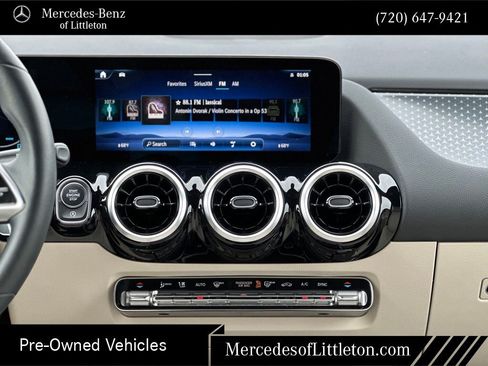 Used 2025 Mercedes-Benz GLA 250 4MATIC image 22