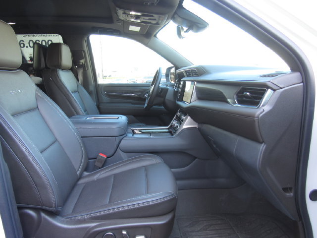 Used 2023 GMC Yukon Denali w/ Denali Reserve Package AWD/4WD image 19