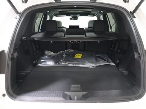 New 2026 Honda Pilot Black Edition image 10
