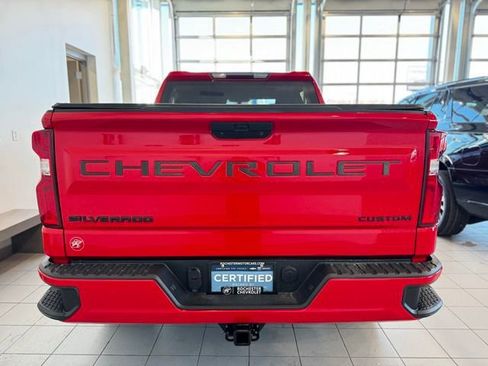 Certified 2021 Chevrolet Silverado 1500 Custom AWD/4WD image 32
