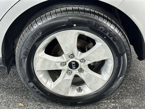 Used 2018 Kia Soul image 14