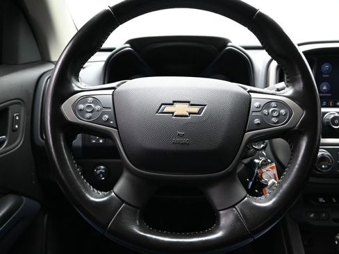 Used 2019 Chevrolet Colorado Z71 AWD/4WD image 24