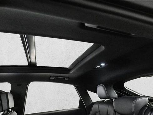 Certified 2025 Audi Q5 2.0T Premium Plus w/ Premium Plus Package image 20