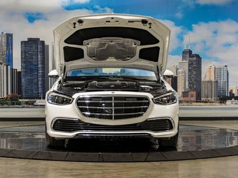Certified 2023 Mercedes-Benz S 580 4MATIC Sedan image 4