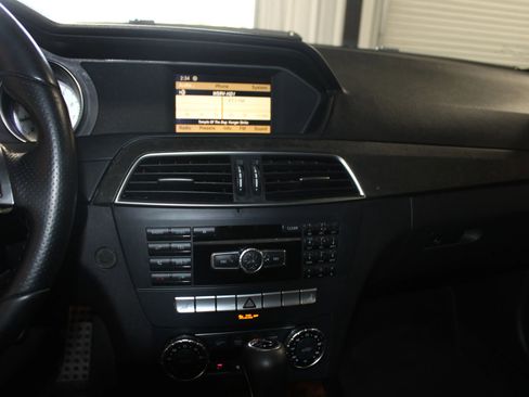 Used 2012 Mercedes-Benz C 250 C 250 Sport Sedan 4D image 13