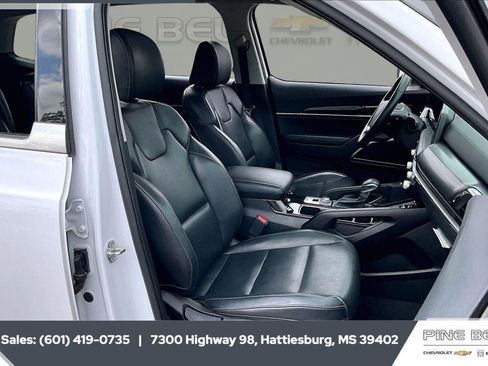 Used 2025 Kia Telluride S AWD/4WD image 6