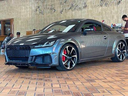 Used 2019 Audi TT RS w/ Technology Package AWD/4WD image 4