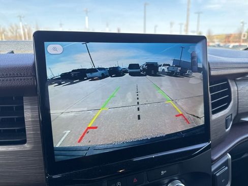 Used 2024 Ford Expedition Max Limited image 14