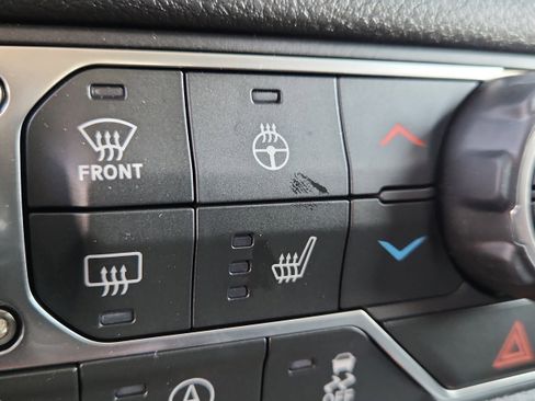 New 2026 Jeep Wrangler Sport AWD/4WD image 19