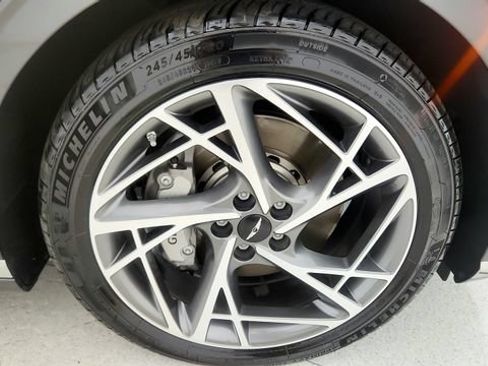 Used 2023 Genesis G90 3.5T AWD/4WD image 81