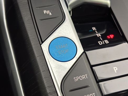 Certified 2024 BMW i4 eDrive35 w/ Convenience Package RWD image 20