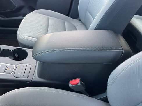 Used 2020 Ford Escape S image 13