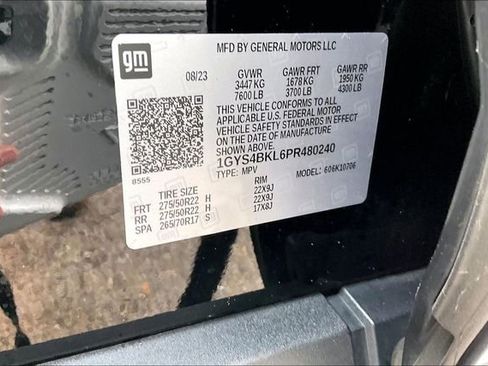 Used 2023 Cadillac Escalade Premium Luxury w/ Performance Package image 14