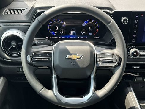 Used 2024 Chevrolet Colorado LT w/ LT Convenience Package III image 19