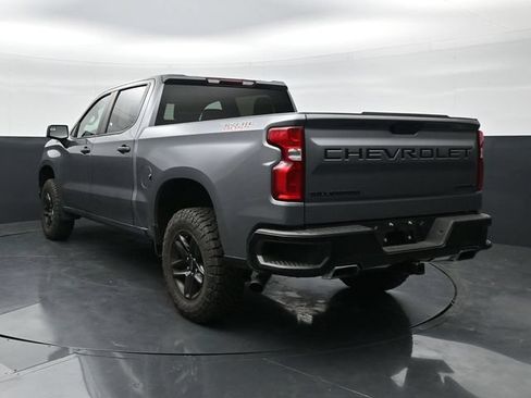 Used 2021 Chevrolet Silverado 1500 Custom Trail Boss w/ LPO, Dark Essentials Package AWD/4WD image 8