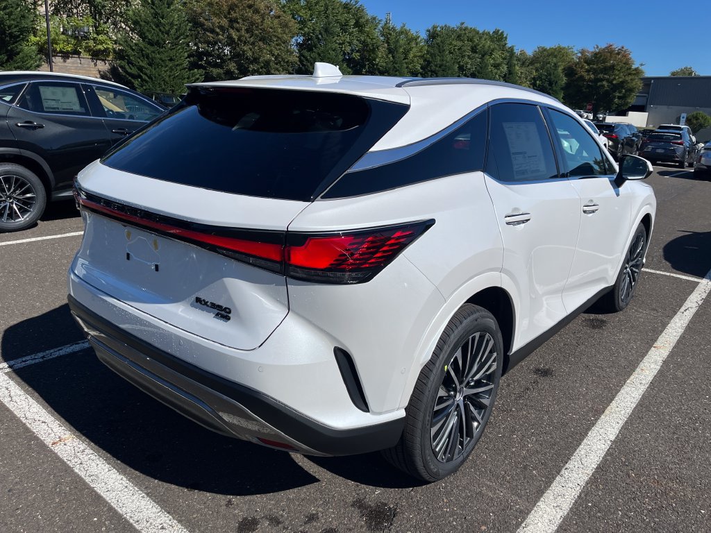 New 2026 Lexus RX 350 Premium Plus AWD/4WD image 3